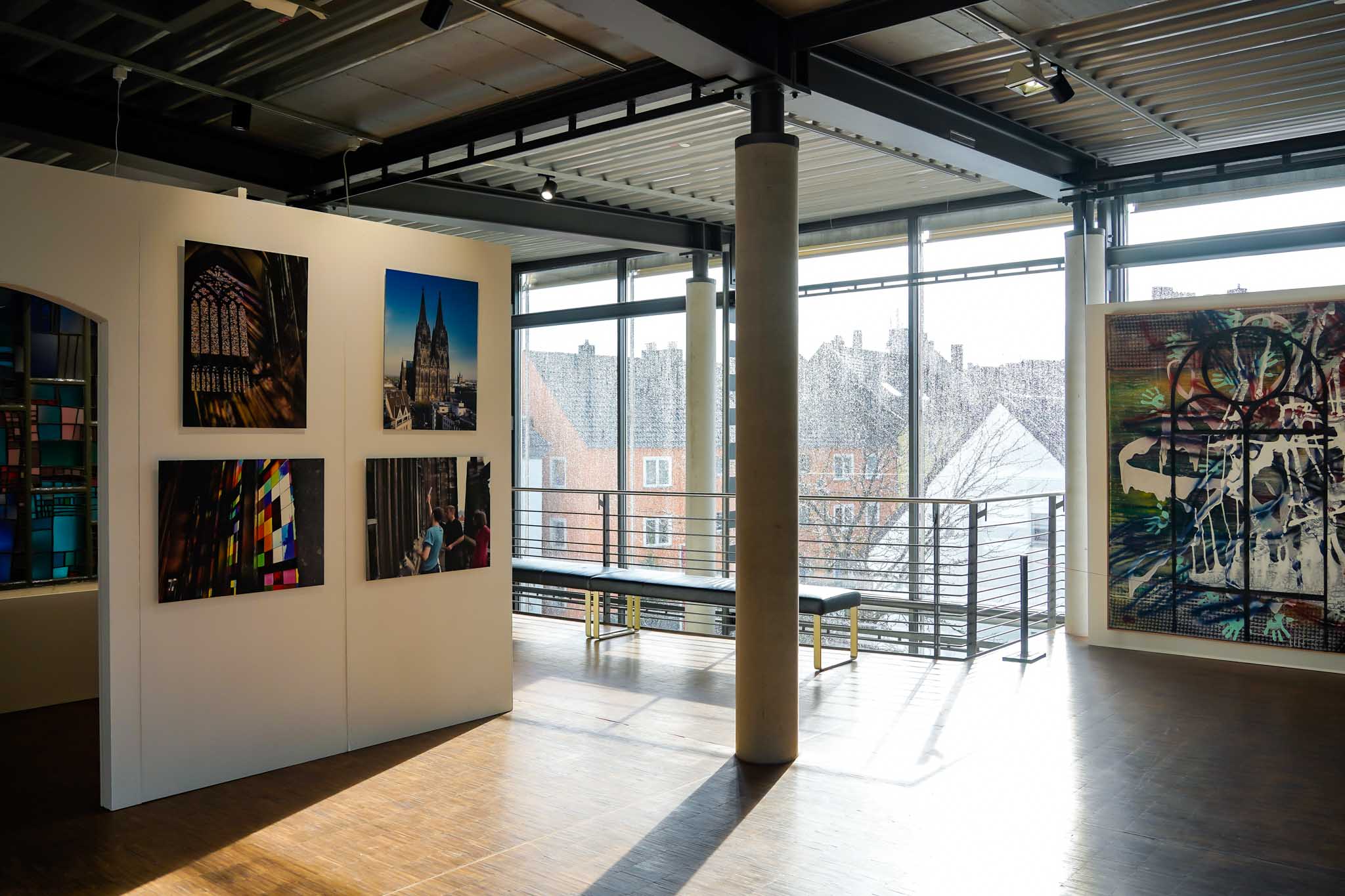 Junge Rebellen 2023 – Vernissage & Ausstellungsfotografie | EYETM